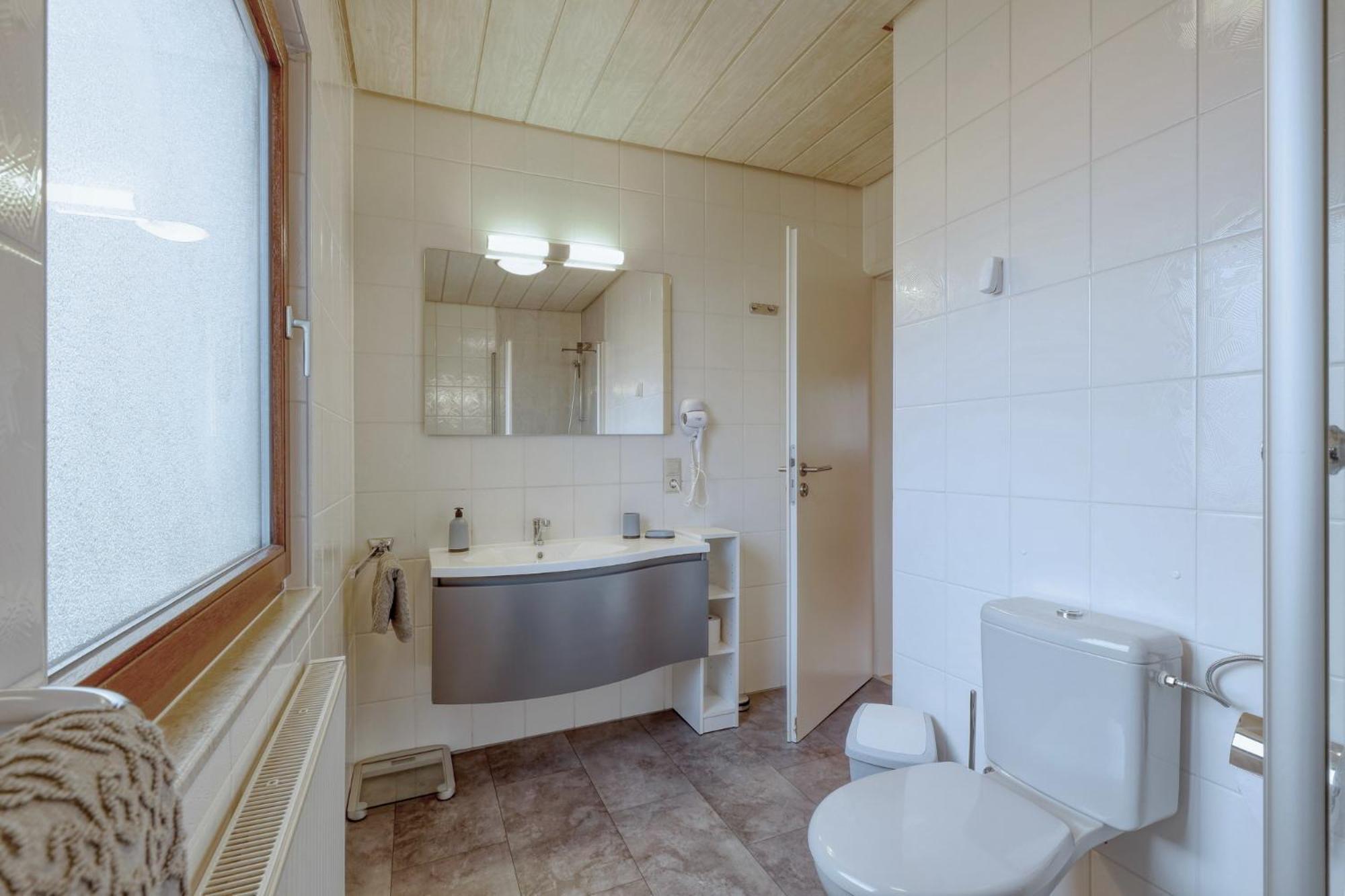 Ferienhaus Anne Mit Sauna, See, Wald Und Ruhe 基希海姆 外观 照片